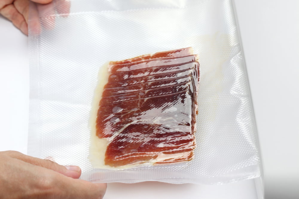 4 handy tips for using food vacuum sealers