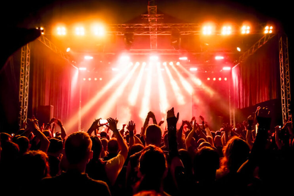 5 mistakes to avoid when buying tickets for live concerts or shows