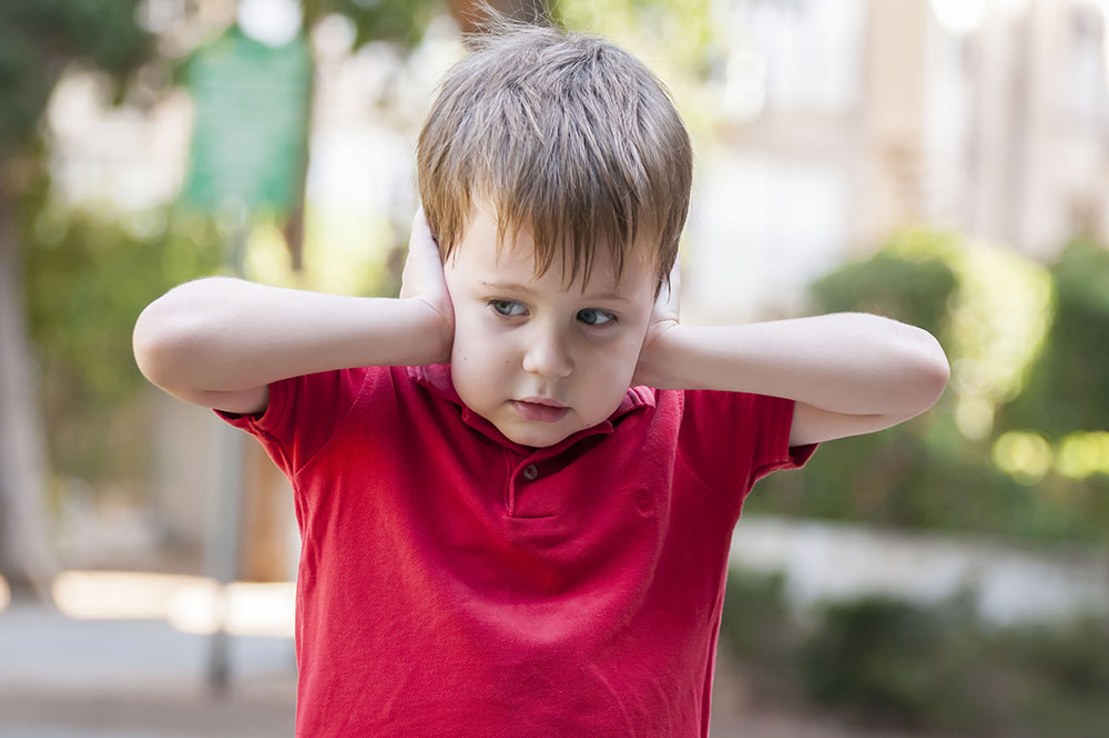 6 early signs of autism in children