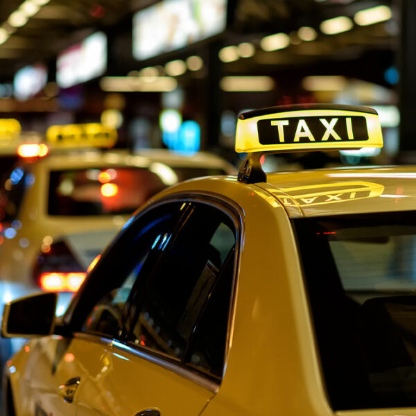 6 mistakes to avoid while booking a taxi