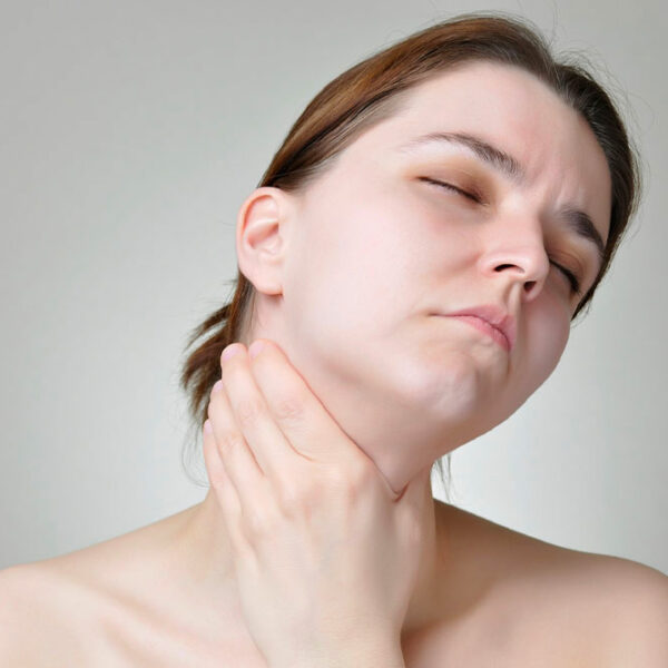 Thyroid cancer &#8211; Causes and silent warning signs